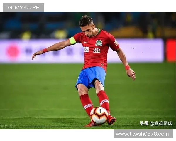 足球切点解析如何提升比赛中的战术执行力与团队配合能力